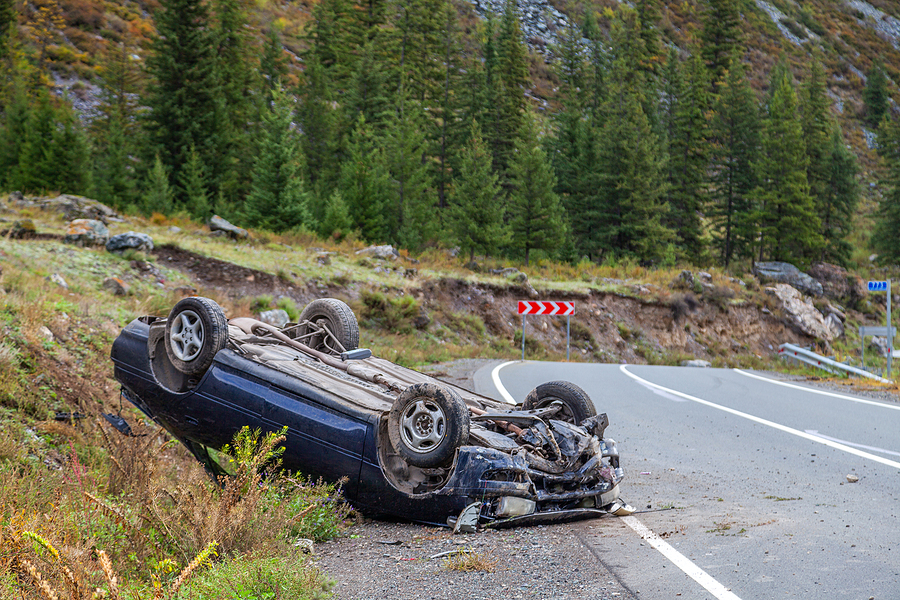Fatal rollover crash on Dixie Highway in Independence Township