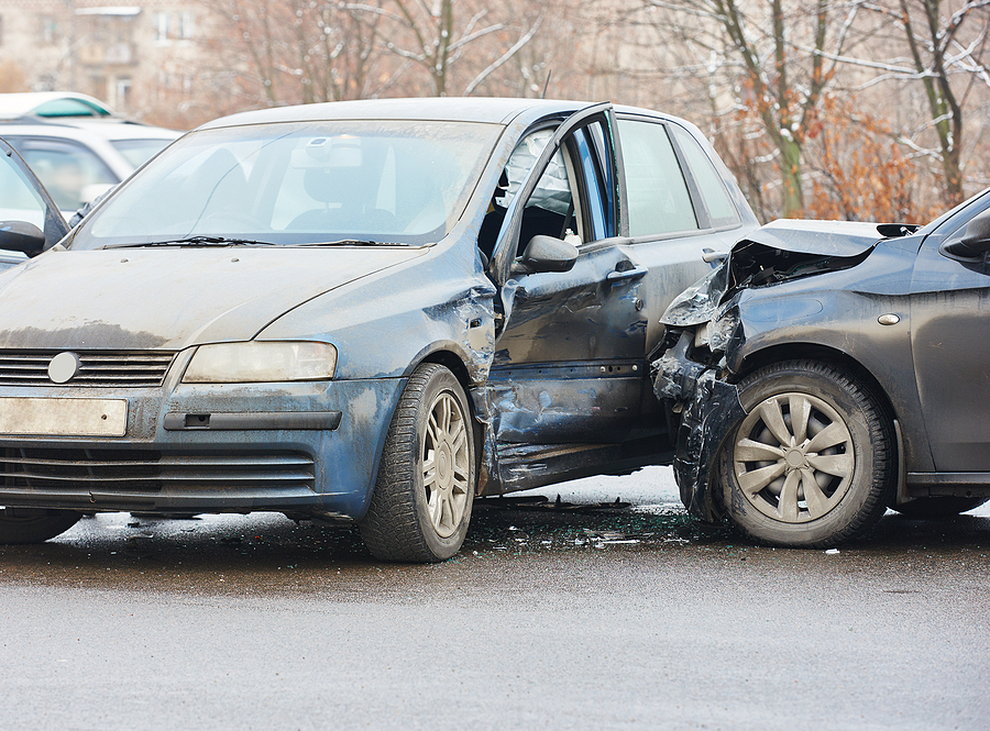 Four-vehicle crash on Gratiot Avenue in Lenox Township