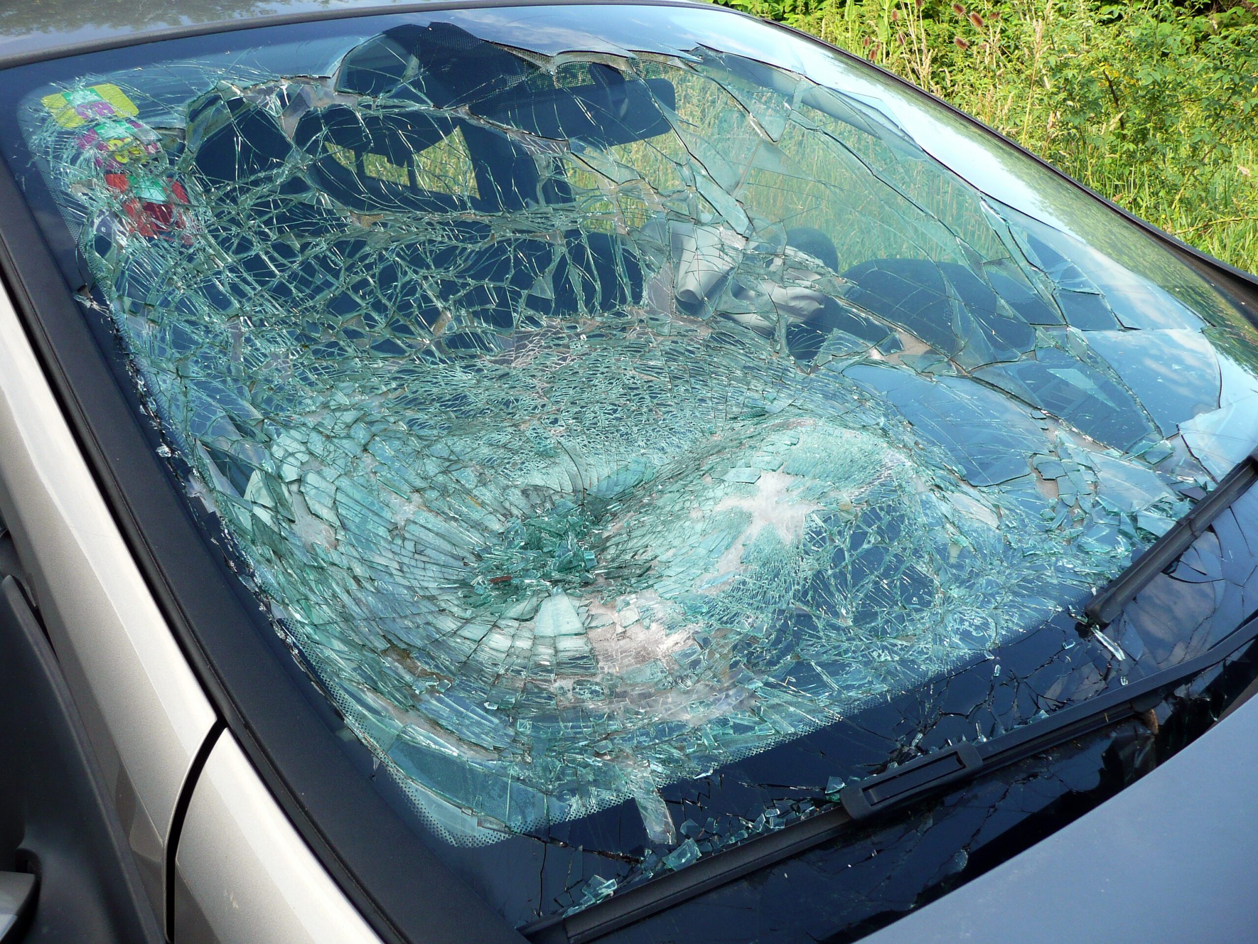 Vehicle Damage After A Car Accident In Macomb County, Michigan