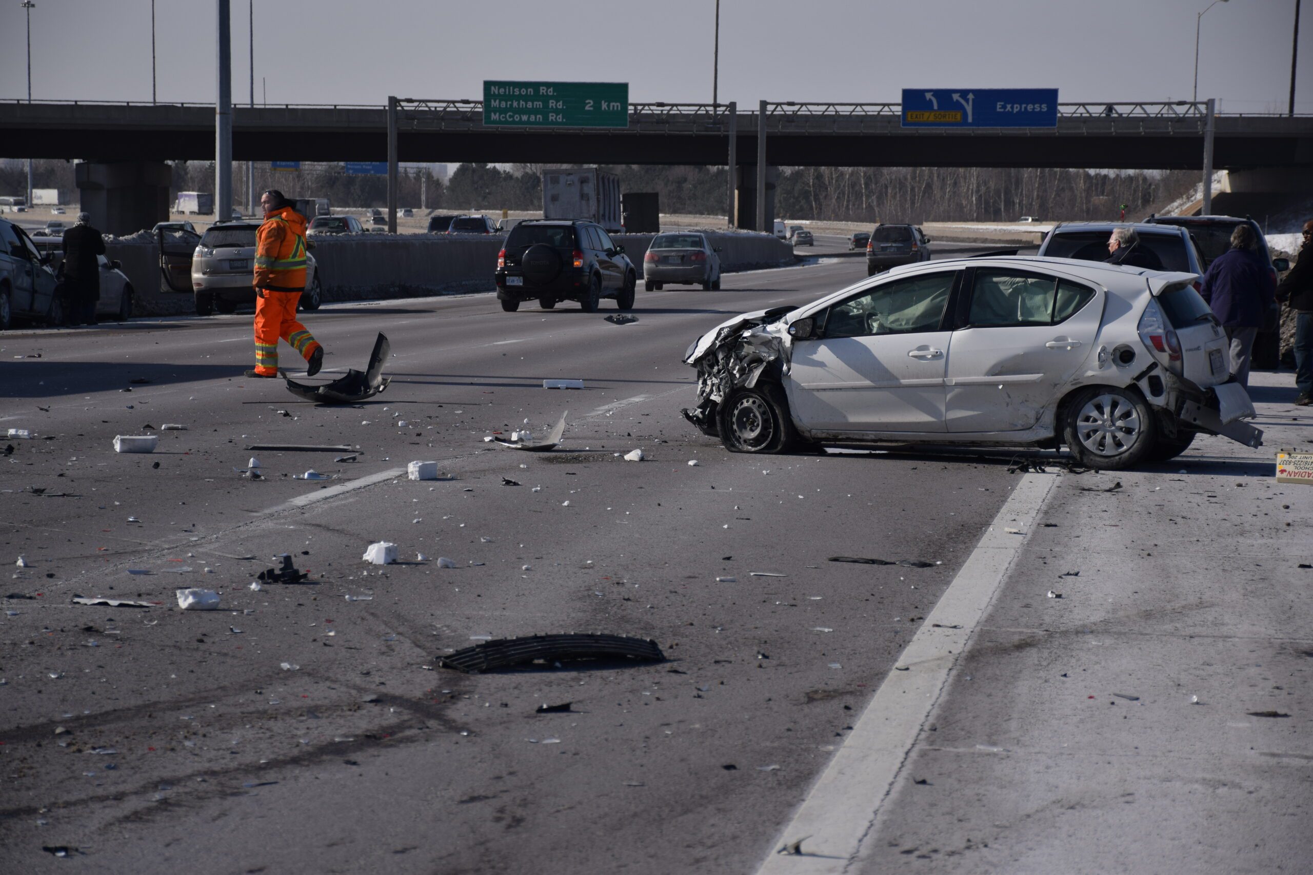 Multi-vehicle I-94 Crash Near Greenfield Road In Dearborn, Michigan
